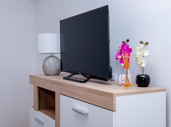 Apartmani Jezero Конич Екстериор снимка