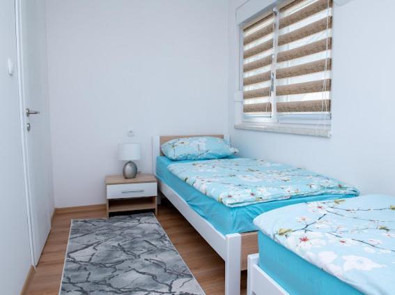 Apartmani Jezero Конич Екстериор снимка